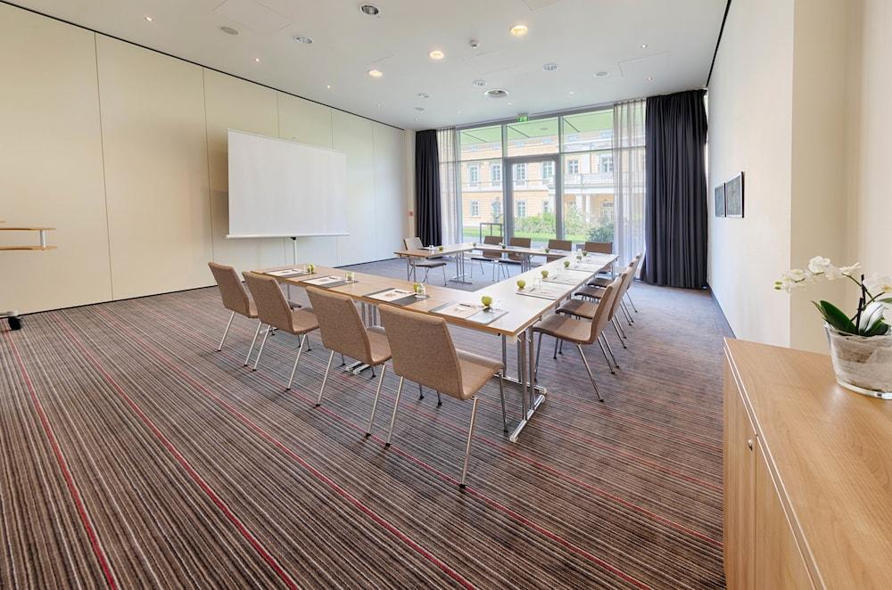 Welcome Hotel Darmstadt City Center Exterior photo